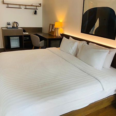 T2 Residence Sathorn Banguecoque Exterior foto