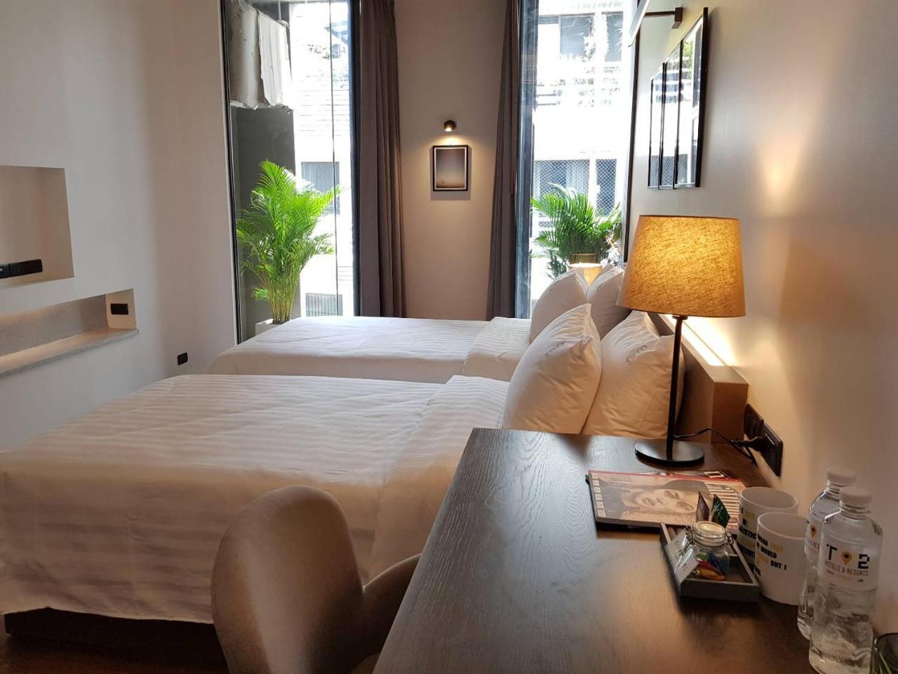 T2 Residence Sathorn Banguecoque Exterior foto