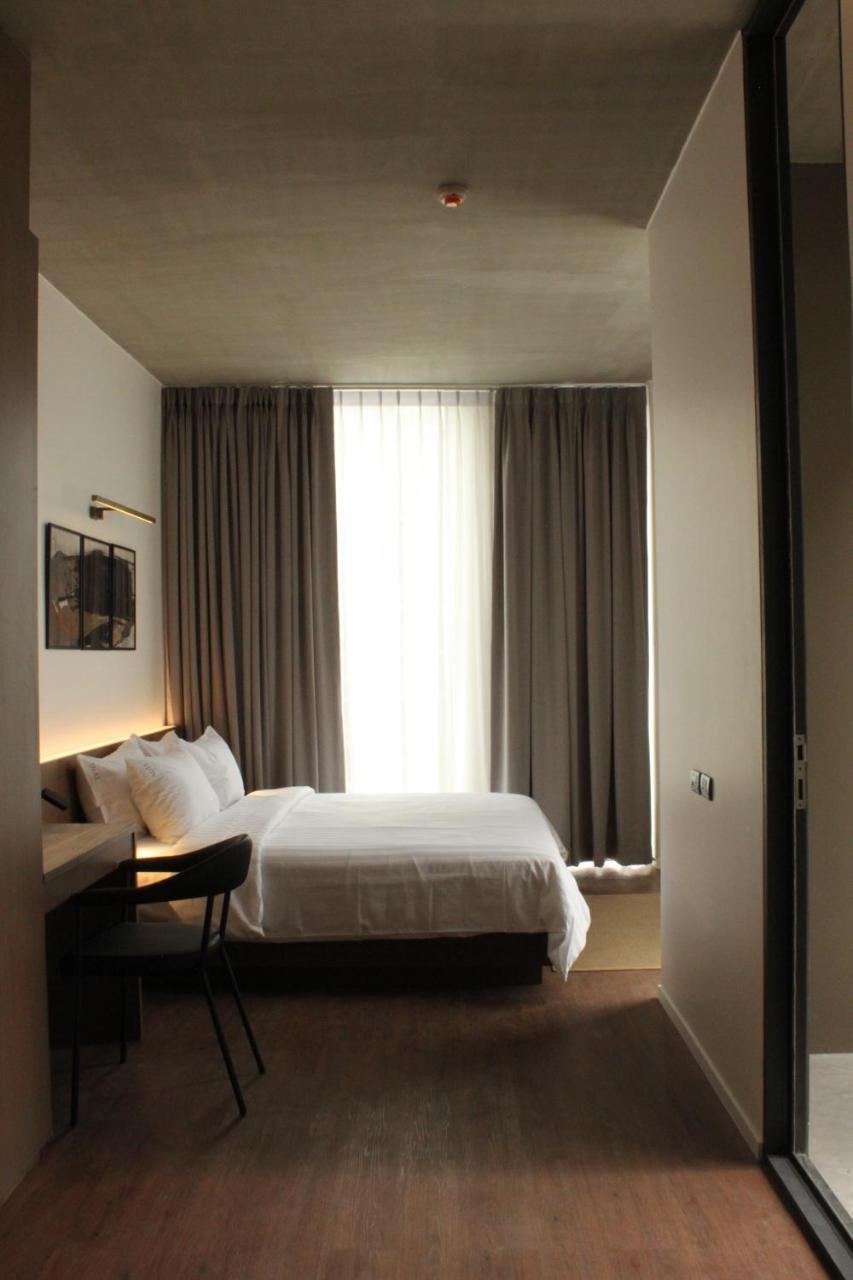T2 Residence Sathorn Banguecoque Exterior foto
