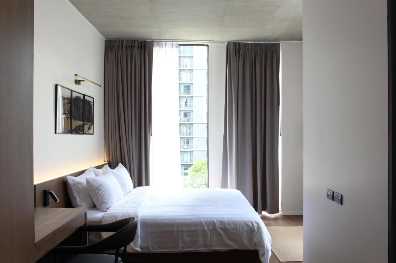 T2 Residence Sathorn Banguecoque Exterior foto