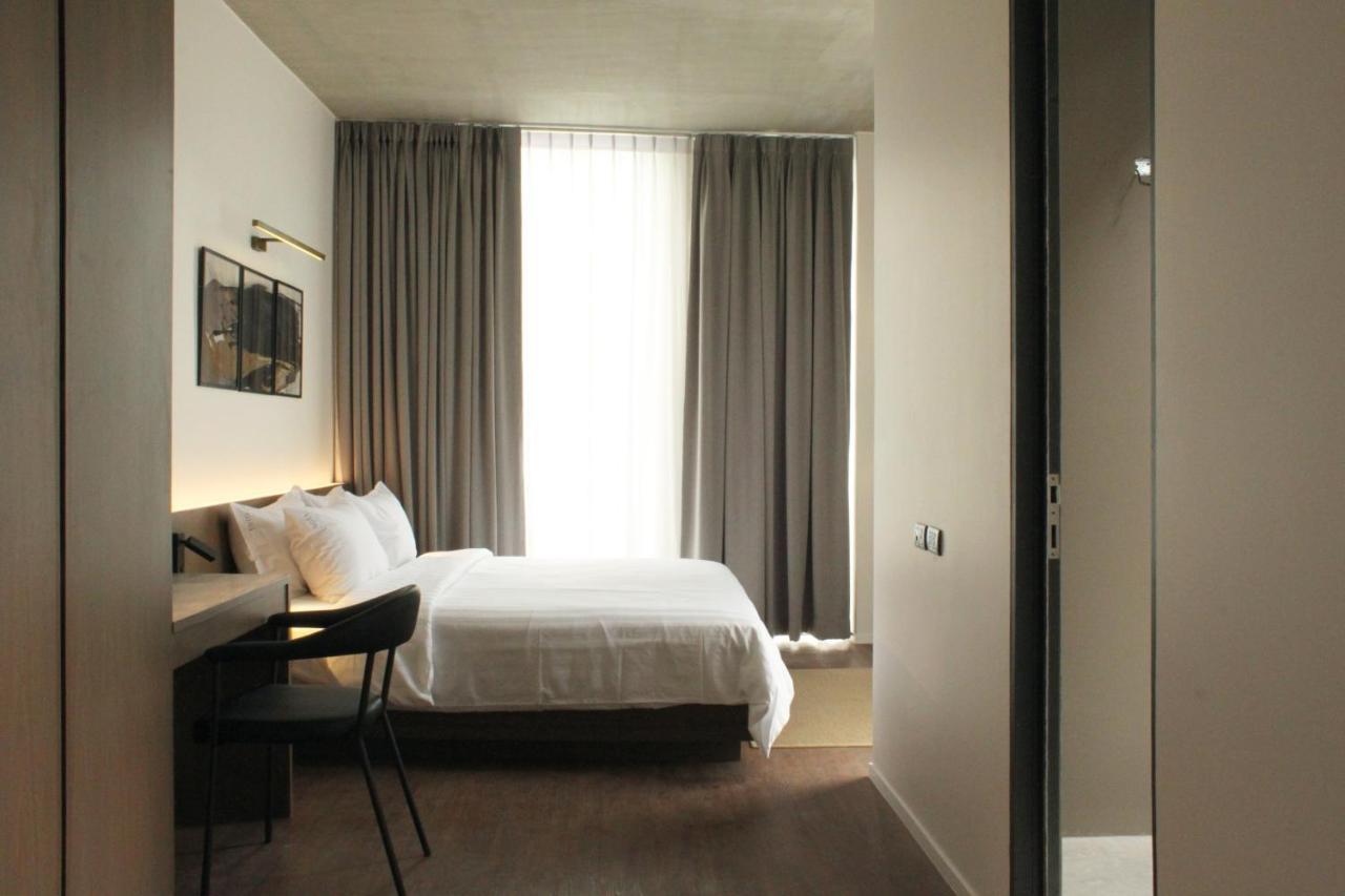 T2 Residence Sathorn Banguecoque Exterior foto